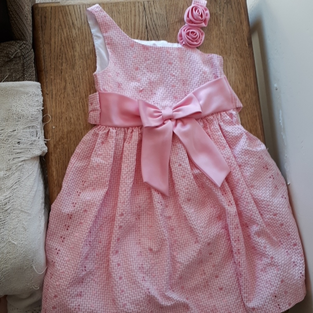 Pink dress